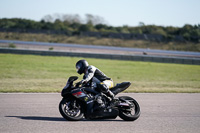 Rockingham-no-limits-trackday;enduro-digital-images;event-digital-images;eventdigitalimages;no-limits-trackdays;peter-wileman-photography;racing-digital-images;rockingham-raceway-northamptonshire;rockingham-trackday-photographs;trackday-digital-images;trackday-photos